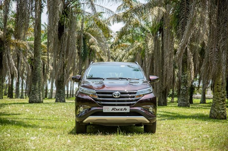 RUSH : un SUV 7 places dès 15 900 000 FCFA + 1 an d'entretien + 10 pleins d'essence